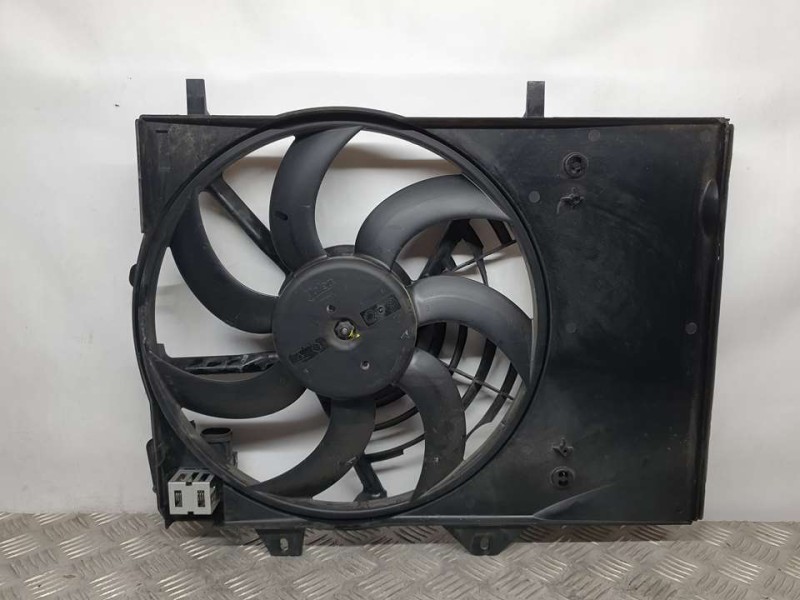 Recambio de electroventilador para citroën c3 feel referencia OEM IAM 9801666680 T300093 VALEO