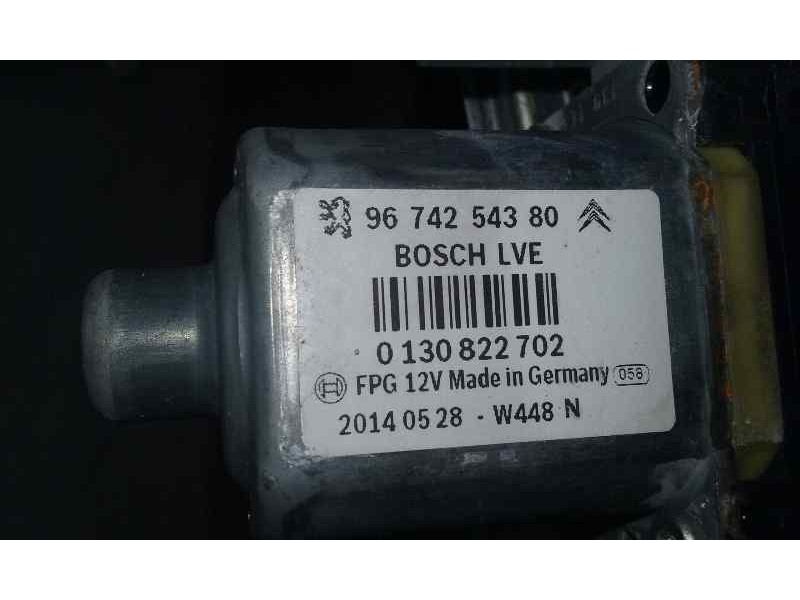 Recambio de elevalunas delantero derecho para peugeot 208 active referencia OEM IAM  2PINS ELECTRICO