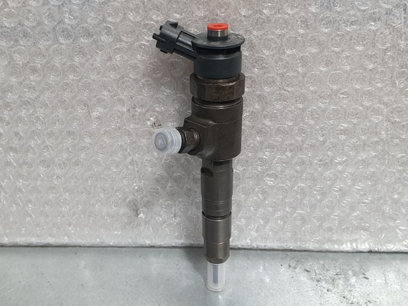 Recambio de inyector para ford kuga (cbs) 1.5 ecoboost cat referencia OEM IAM CV6Q9F593AA 0445110489 BOSCH