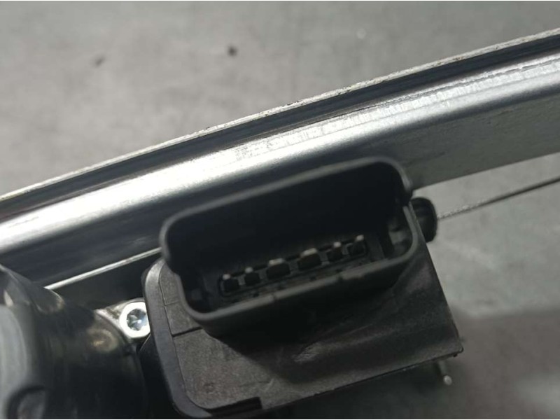 Recambio de elevalunas delantero derecho para citroën c3 feel referencia OEM IAM 9840154280  ELECTRICO