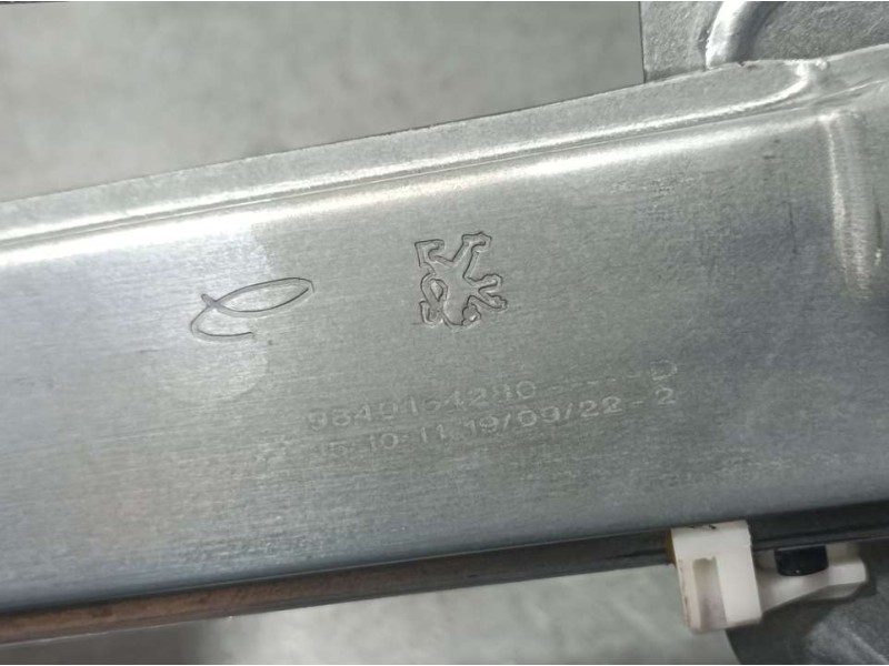 Recambio de elevalunas delantero derecho para citroën c3 feel referencia OEM IAM 9840154280  ELECTRICO