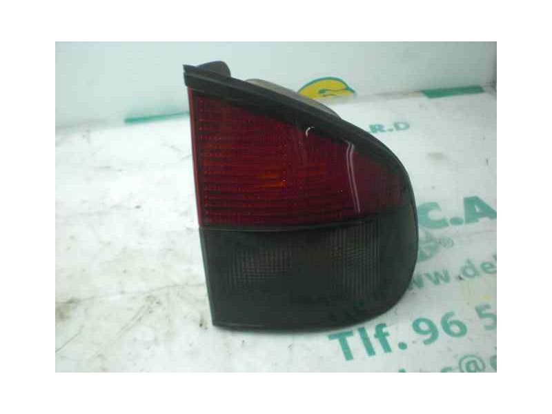 Recambio de piloto trasero derecho para renault safrane (b54) 2.2i referencia OEM IAM   EXTERIOR