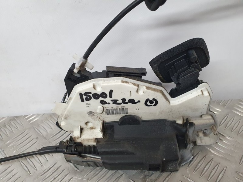 Recambio de cerradura puerta delantera izquierda para volkswagen polo (6c1) comfortline bluemotion referencia OEM IAM 5K1837015E