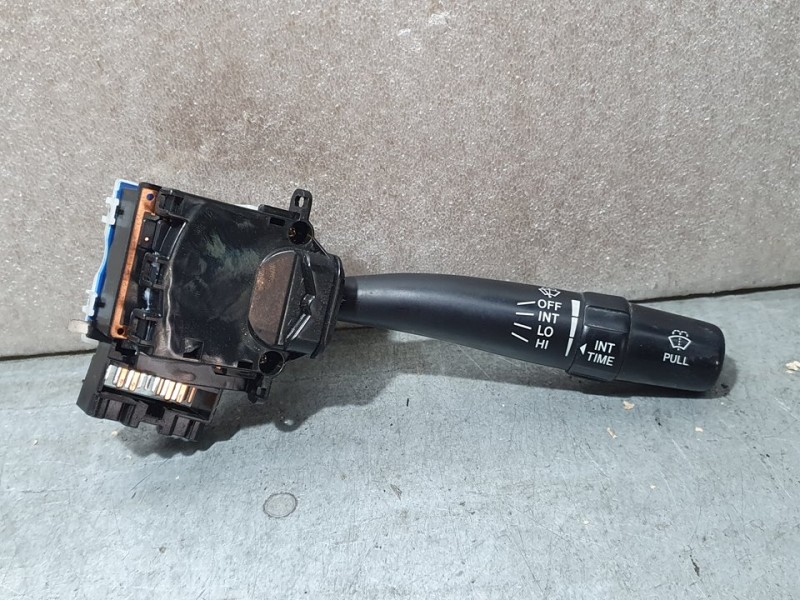 Recambio de mando limpia para toyota avensis berlina (t 22) 1.6 tempus (4-ptas.) referencia OEM IAM SIN REF  