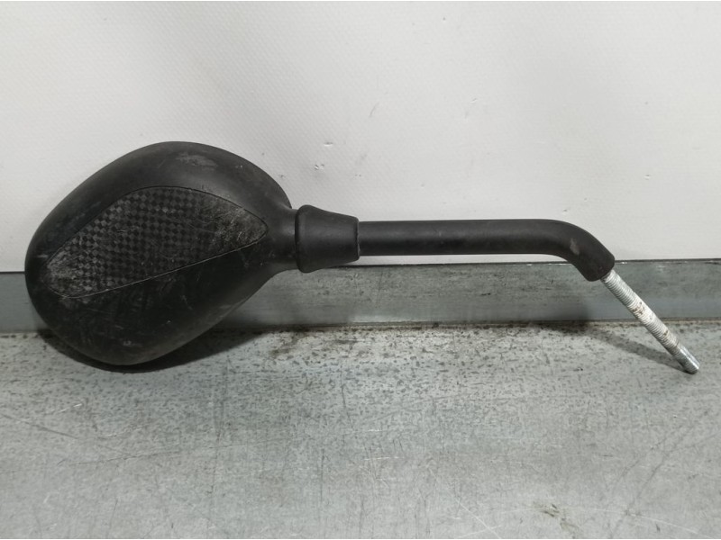 Recambio de retrovisor derecho para peugeot viva2r referencia OEM IAM   ROZADO