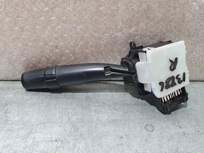 Recambio de mando limpia para toyota avensis berlina (t 22) 1.6 tempus (4-ptas.) referencia OEM IAM SIN REF  