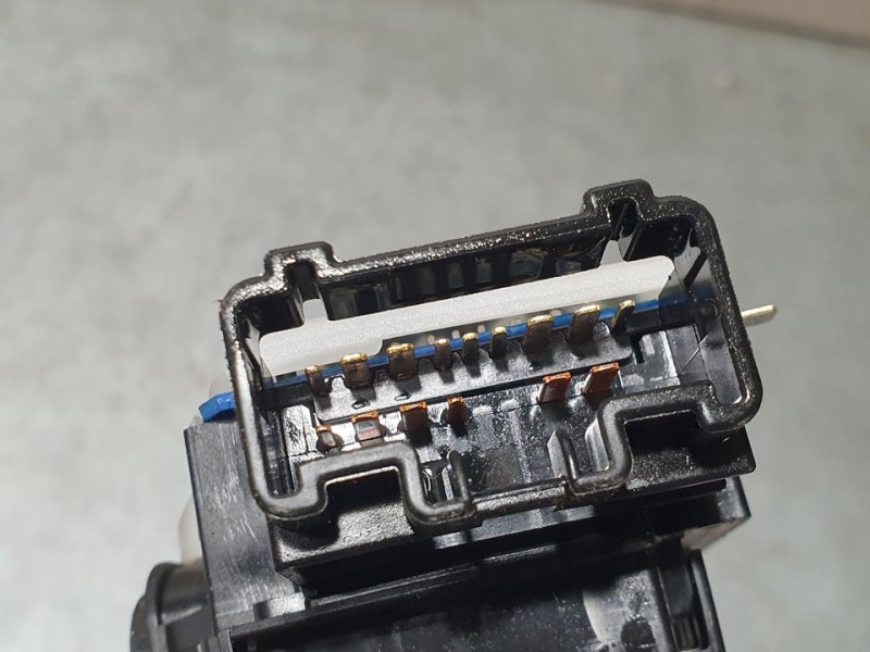 Recambio de mando limpia para toyota avensis berlina (t 22) 1.6 tempus (4-ptas.) referencia OEM IAM SIN REF  