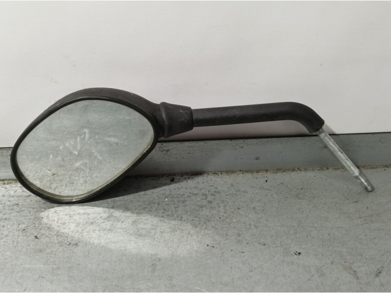 Recambio de retrovisor izquierdo para peugeot viva2r referencia OEM IAM   ROZADO
