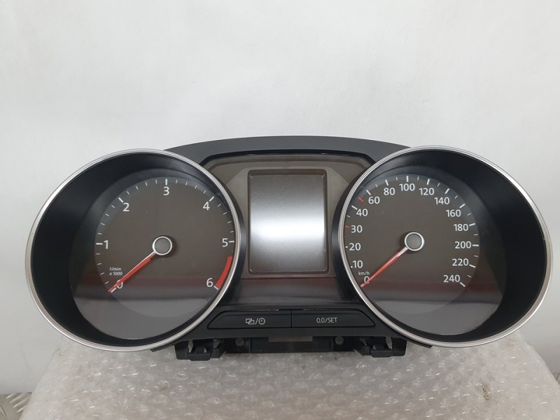 Recambio de cuadro instrumentos para volkswagen polo (6c1) comfortline bluemotion referencia OEM IAM 6C0920731A A2C90265100 