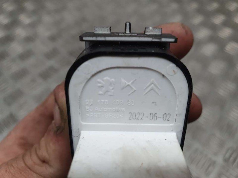 Recambio de mando retrovisor para citroën c3 feel referencia OEM IAM 9817840980  