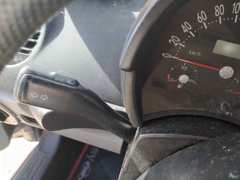 Recambio de mando luces y limpia para volkswagen new beetle (9c1/1c1) 1.9 tdi referencia OEM IAM 8L0953513G  