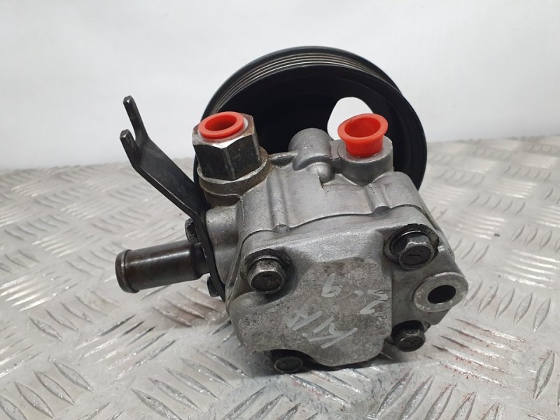 Recambio de bomba direccion para kia carnival ii 2.9 cdri ex referencia OEM IAM SIN REF  