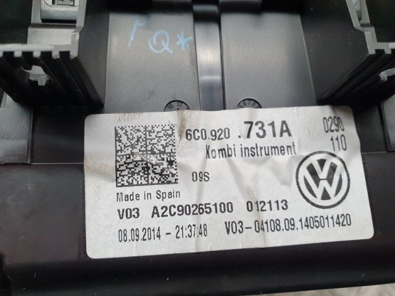 Recambio de cuadro instrumentos para volkswagen polo (6c1) comfortline bluemotion referencia OEM IAM 6C0920731A A2C90265100 