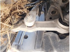 BRAZO SUSPENSION INFERIOR DELANTERO DERECHO A2053305601 
