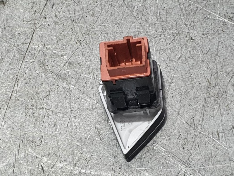 Recambio de warning para citroën c-elysée shine referencia OEM IAM 9817909780  LK