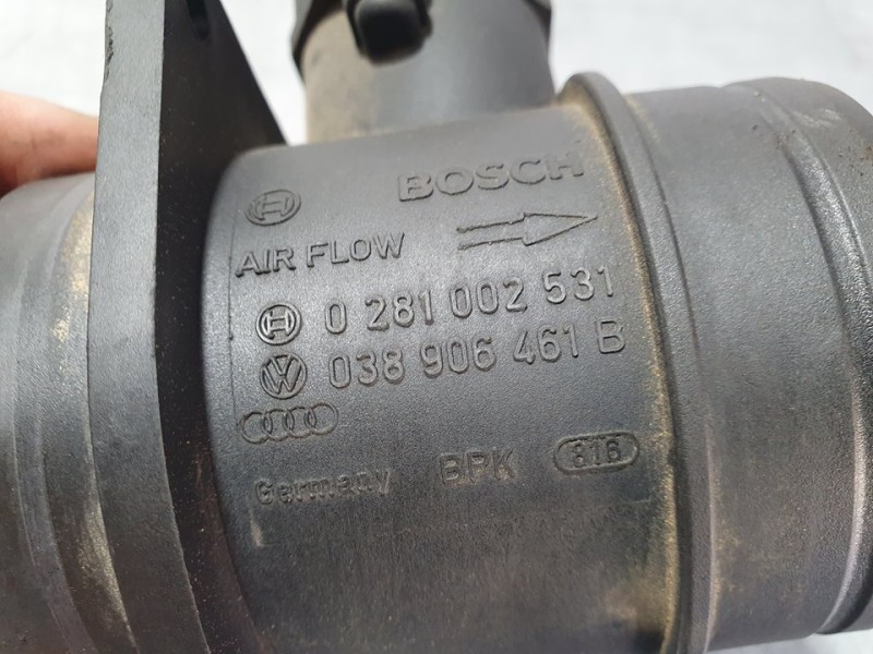 Recambio de caudalimetro para seat cordoba berlina (6l2) stella referencia OEM IAM 038906461B 0281002531 BOSCH