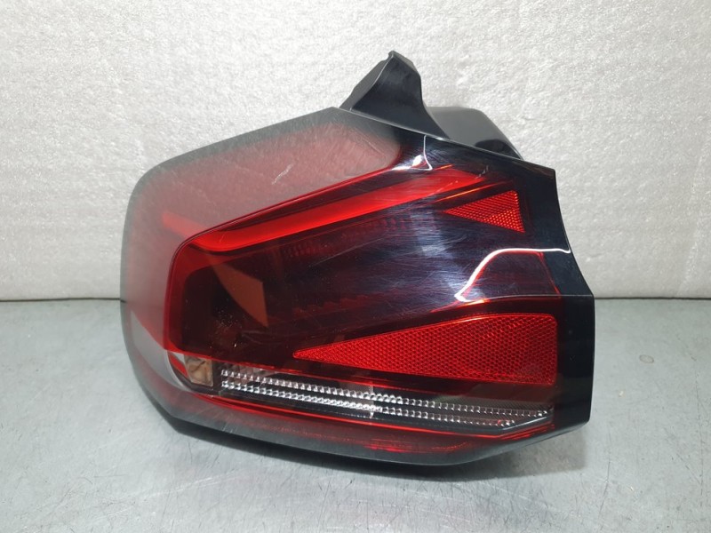 Recambio de piloto trasero izquierdo para citroën c4 1.2 12v e-thp pure tech referencia OEM IAM 9831100280  EXTERIOR