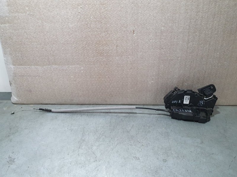 Recambio de cerradura puerta trasera izquierda para volkswagen tiguan advance bmt referencia OEM IAM 5NA839015E  7 PINES