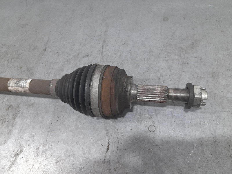 Recambio de transmision delantera derecha para renault clio iv (bh_) 1.5 dci 75 referencia OEM IAM 391008239R  