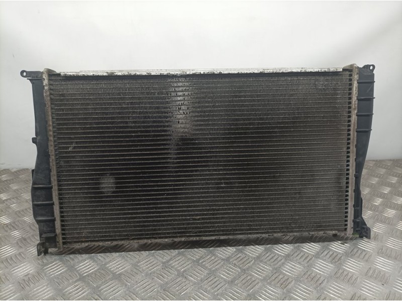 Recambio de radiador agua para bmw serie 3 touring (e91) 320d referencia OEM IAM 6417374 7788898 
