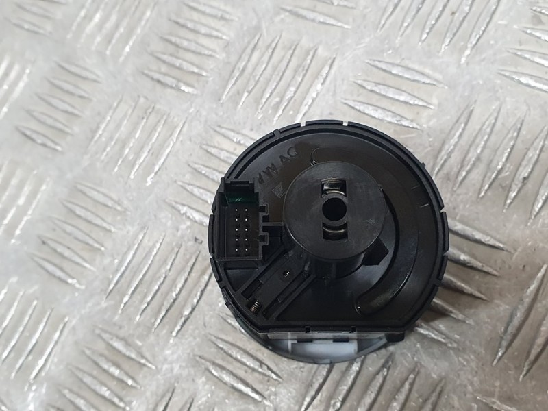 Recambio de mando luces para volkswagen polo (6c1) comfortline bluemotion referencia OEM IAM 5G0941431 10112676 