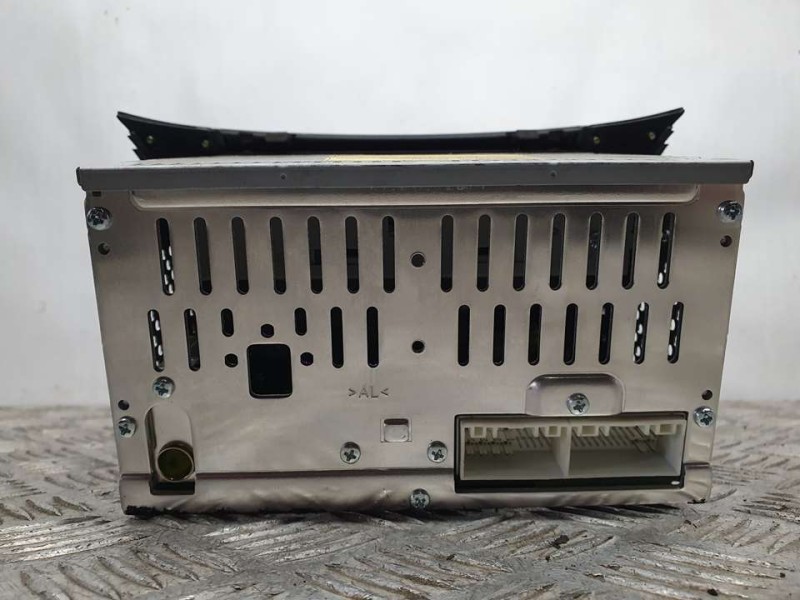 Recambio de sistema audio / radio cd para hyundai i30 (gd) classic referencia OEM IAM 96170A6210GU AC110A6EE 