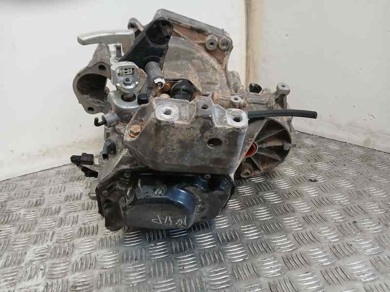 Recambio de caja cambios para volkswagen polo sport referencia OEM IAM SJD 253817 5VELOCIDADES