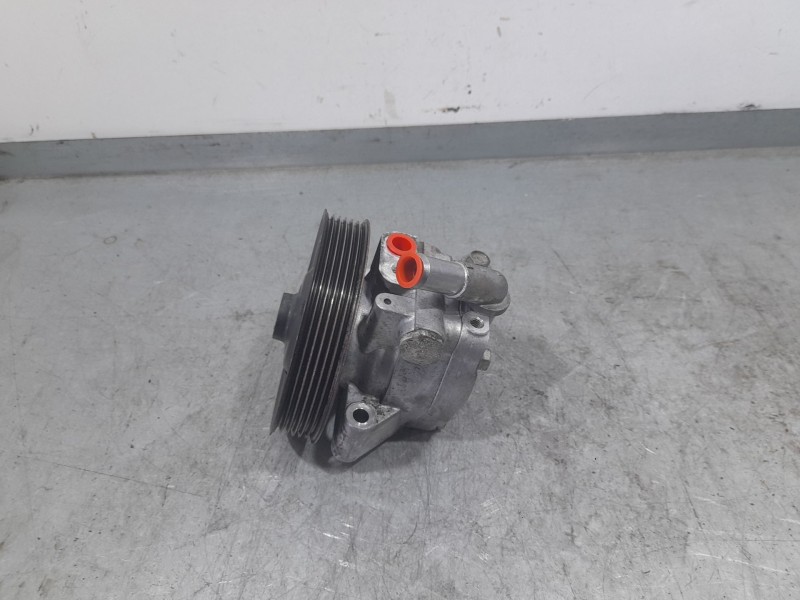 Recambio de bomba direccion para land rover freelander (lr2) s td4 referencia OEM IAM 6G913A696EF  