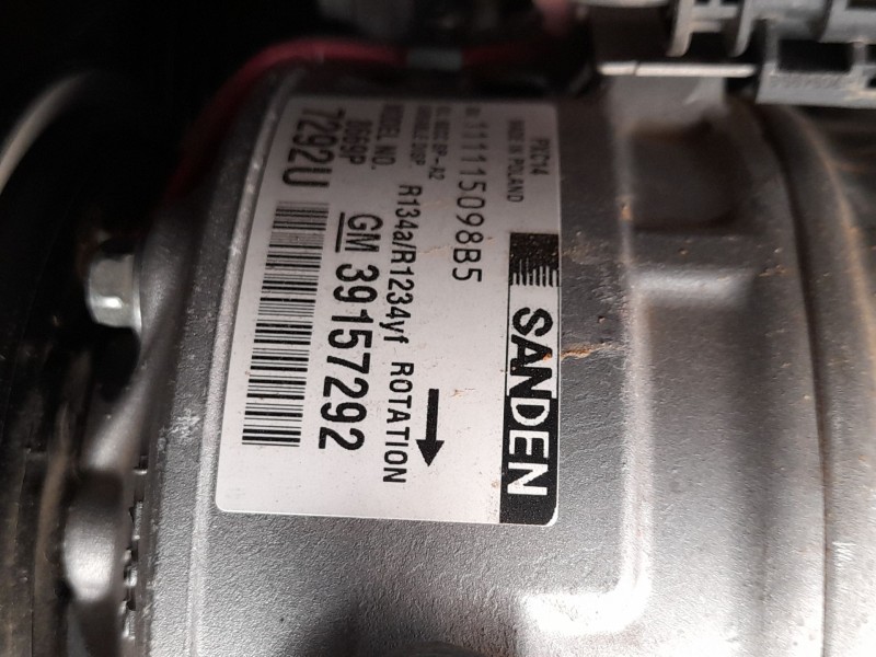Recambio de compresor aire acondicionado para opel insignia b grand sport (z18) 1.5 (68) referencia OEM IAM 39157292 SANDEN 