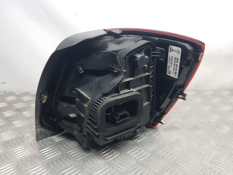 Recambio de piloto trasero izquierdo para volkswagen polo v (6r1, 6c1) 1.2 tsi 16v referencia OEM IAM 6C0945095K  