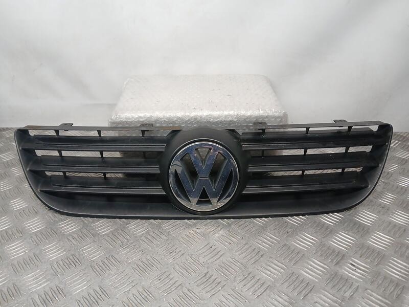 Recambio de rejilla delantera para volkswagen polo sport referencia OEM IAM 6Q0653653E  