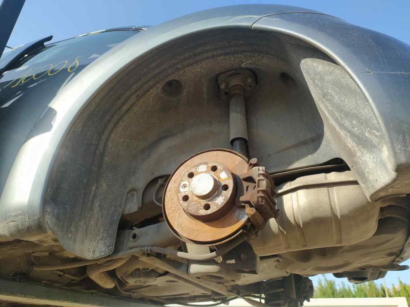 Recambio de plastico pase rueda tras. izq. para volkswagen new beetle (9c1/1c1) 1.9 tdi referencia OEM IAM 1C0810971D  