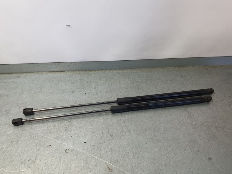 Recambio de amortiguadores maletero / porton para ford focus active referencia OEM IAM BM51A406A10AE  PAREJA
