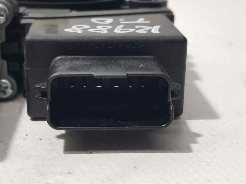 Recambio de motor elevalunas trasero derecho para hyundai i30 (gd) essence referencia OEM IAM 83460A6010 001100535682 DYAUTO