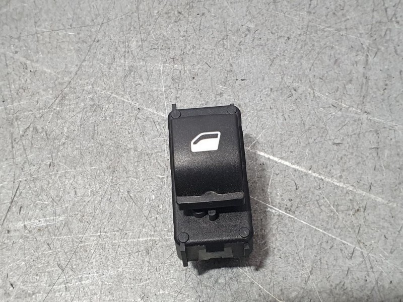 Recambio de mando elevalunas delantero derecho para citroën c-elysée shine referencia OEM IAM 96657927ZD  