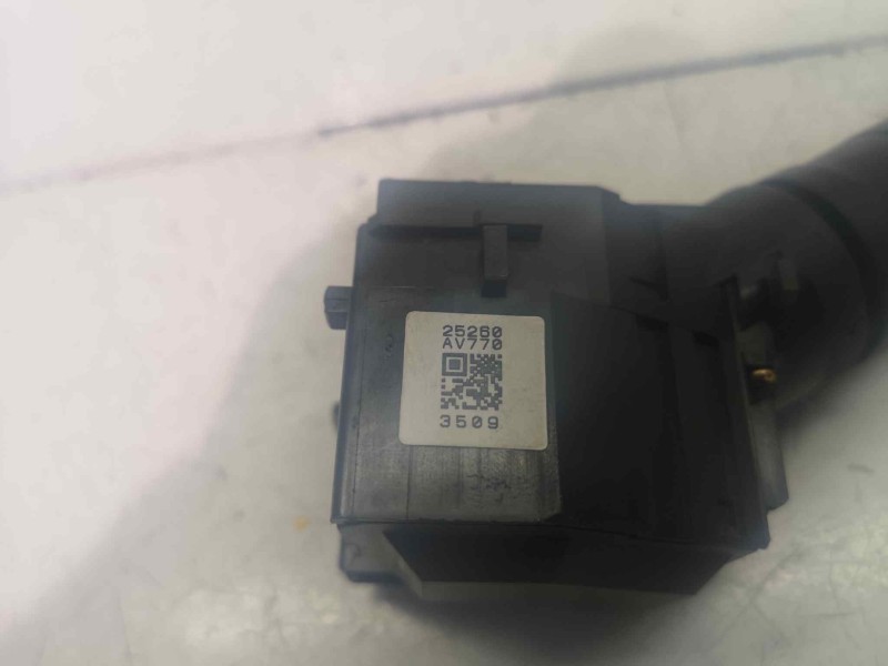Recambio de mando limpia para nissan almera (n16/e) referencia OEM IAM 25260AV770  