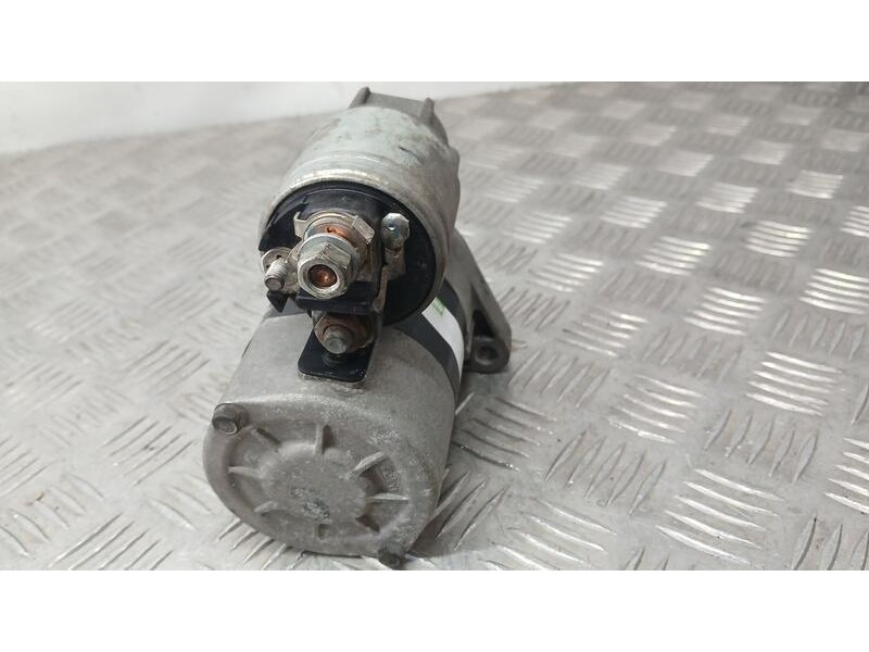 Recambio de motor arranque para nissan micra (k12e) acenta referencia OEM IAM 233001f77C VALEO D7E40