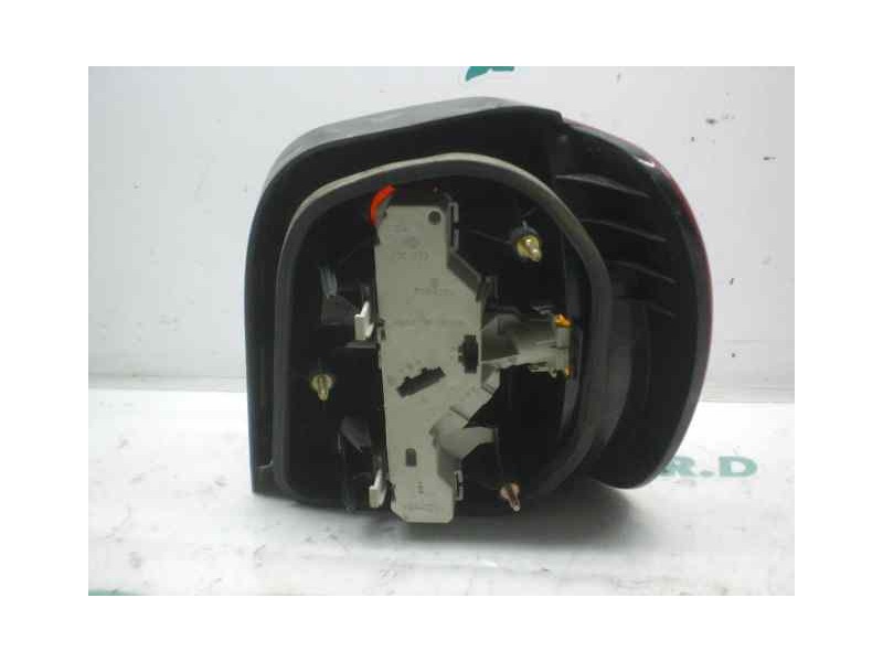 Recambio de piloto trasero izquierdo para volkswagen polo berlina (6n1) 1.4 referencia OEM IAM   