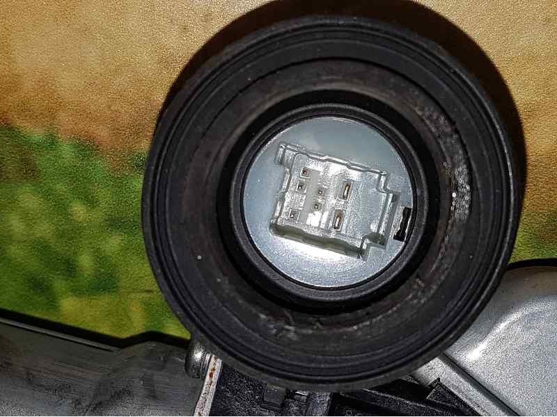 Recambio de elevalunas delantero izquierdo para toyota corolla (e12) 1.4 d-4d luna compact referencia OEM IAM  7 PINS ELECTRICO