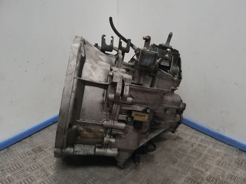 Recambio de caja cambios para mini mini (r56) cooper d referencia OEM IAM 756872104 0241948 6VELOCIDADES