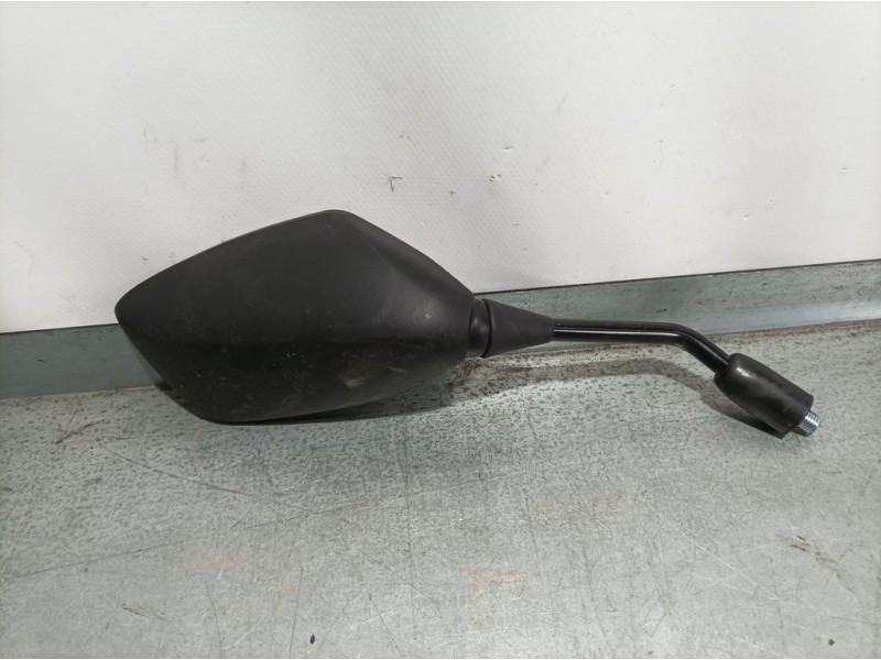 Recambio de retrovisor derecho para honda pcx 125 pcx 125 referencia OEM IAM   