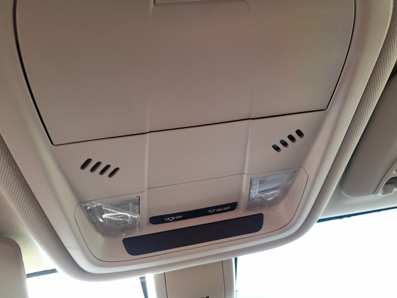 Recambio de luz interior para opel insignia b grand sport (z18) 1.5 (68) referencia OEM IAM YR004035VQ  