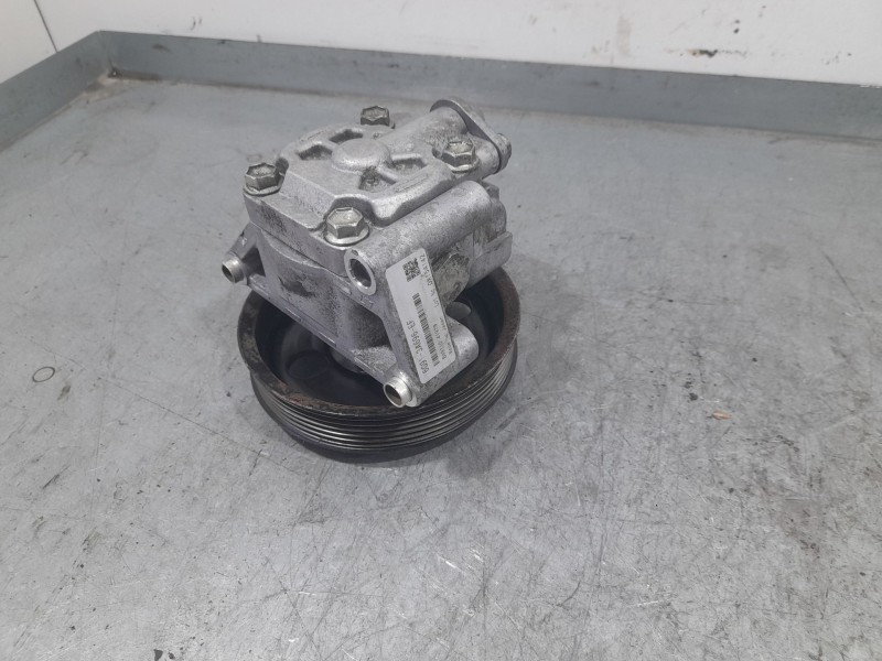 Recambio de bomba direccion para land rover freelander (lr2) s td4 referencia OEM IAM 6G913A696EF  