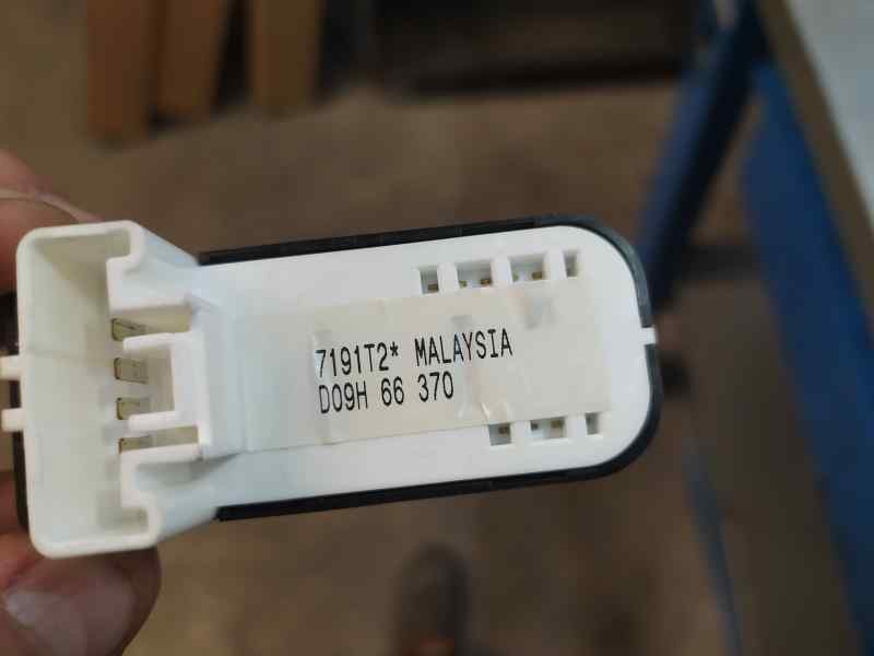 Recambio de mando elevalunas delantero derecho para mazda 2 lim. () origin referencia OEM IAM D09H66370 7191T2 