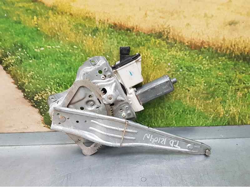 Recambio de elevalunas trasero derecho para toyota corolla (e12) 1.4 d-4d luna compact referencia OEM IAM  ELECTRICO 6 PINS