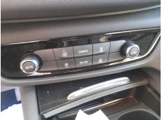 Recambio de mando climatizador para opel insignia b grand sport (z18) 1.5 (68) referencia OEM IAM YR004075YX  