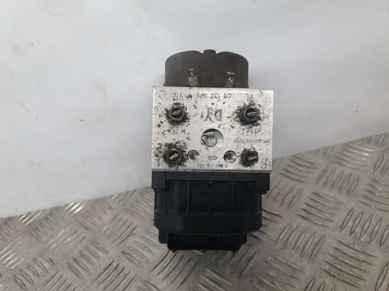Recambio de abs para opel omega b elegance berlina referencia OEM IAM 09127978 0265216460 BOSCH
