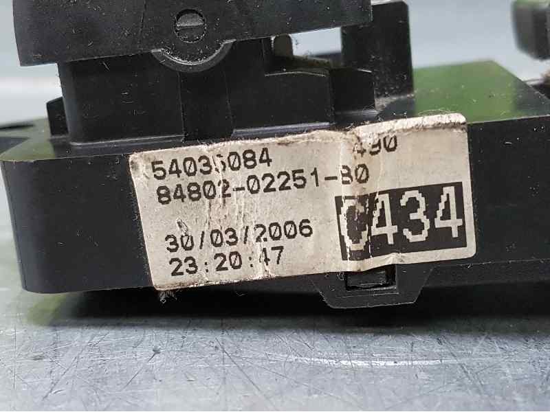 Recambio de mando elevalunas delantero izquierdo para toyota corolla (e12) 1.4 d-4d luna compact referencia OEM IAM 848020225180
