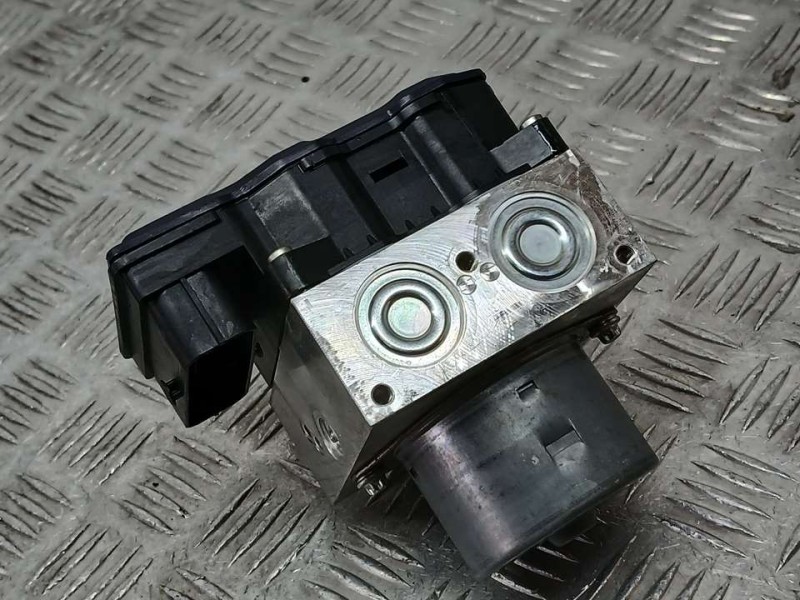 Recambio de abs para ford mondeo ber. (ca2) ghia referencia OEM IAM BG912C405AC 54085964A 