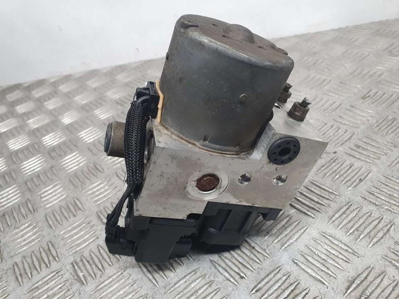 Recambio de abs para opel omega b elegance berlina referencia OEM IAM 09127978 0265216460 BOSCH